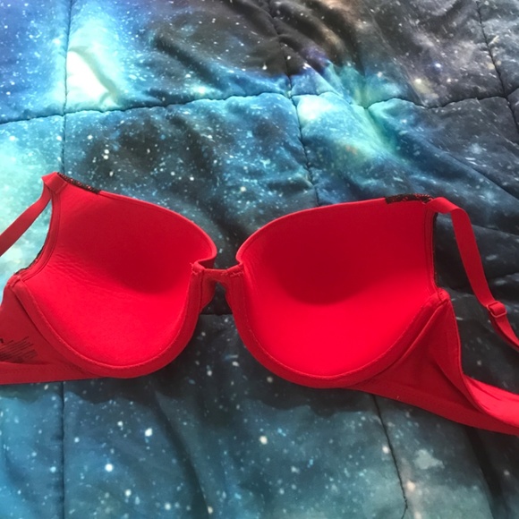 Maiden red bra 38 B - Picture 2 of 2